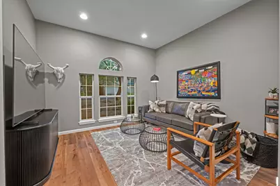5935 Salcon Cliff Drive, Austin, TX 78749 - Photo 5