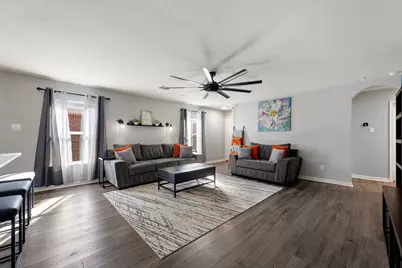 316 Continential Avenue, Liberty Hill, TX 78642 - Photo 9