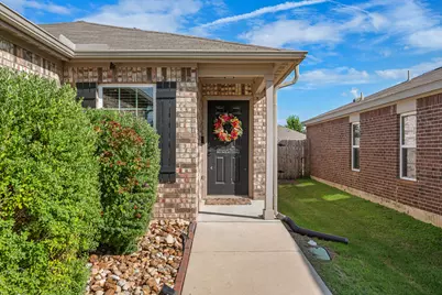 316 Continential Avenue, Liberty Hill, TX 78642 - Photo 5