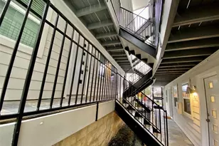 807 Blanco St, Austin, TX 78703 - Photo 3