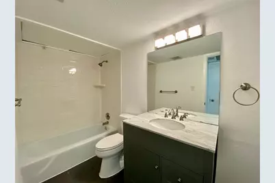 807 Blanco Street #304, Austin, TX 78703 - Photo 11