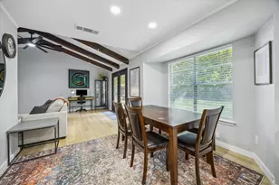 10414 Quail Ridge Dr, Austin, TX 78758 - Photo 13