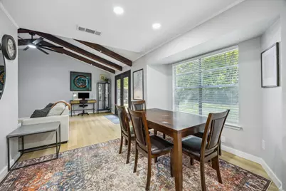 10414 Quail Ridge Drive, Austin, TX 78758 - Photo 13