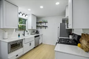 10414 Quail Ridge Dr, Austin, TX 78758 - Photo 5