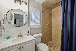 10414 Quail Ridge Dr, Austin, TX 78758 - Photo 11