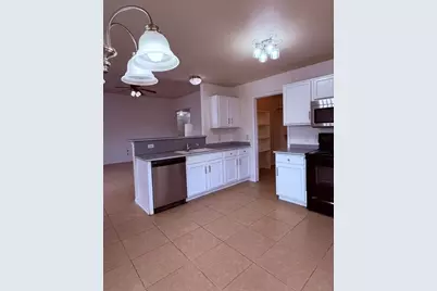 710 Eaglecreek Drive, Leander, TX 78641 - Photo 9