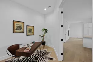 3614 Abbate Cir, Austin, TX 78721 - Photo 11