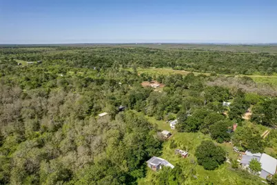 201 Fawn Ridge Road, Cedar Creek, TX 78612 - Photo 11