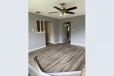 9821 Meadowheath Drive #B, Austin, TX 78729 - Photo 9