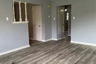 9821 Meadowheath Dr, Austin, TX 78729 - Photo 9
