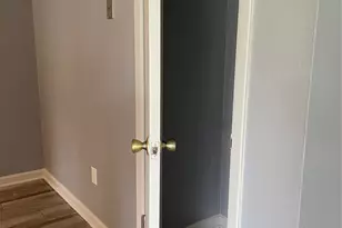 9821 Meadowheath Dr, Austin, TX 78729 - Photo 19