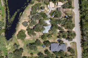150 Lakeview Dr, Del Valle, TX 78617 - Photo 33