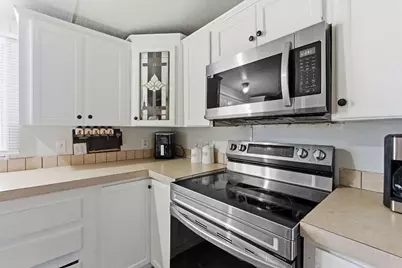 344 Coronado Lane, Kyle, TX 78640 - Photo 5