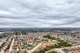 408 Horseshoe Dr, Leander, TX 78641 - Photo 11