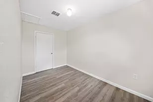201 930 Private Rd, Taylor, TX 76574 - Photo 19