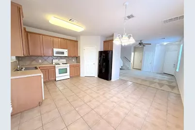 16100 S Great Oaks Drive #302, Round Rock, TX 78681 - Photo 11