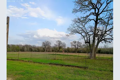 1042 Los Ranchitos Road, Cameron, TX 76567 - Photo 11