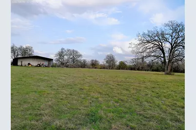 1042 Los Ranchitos Road, Cameron, TX 76567 - Photo 21
