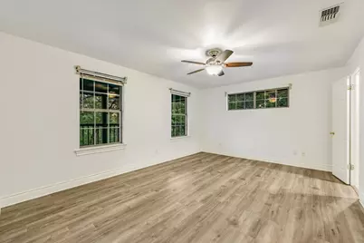 104 Upolu Court, Bastrop, TX 78602 - Photo 15