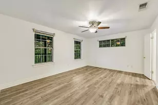 104 Upolu Ct, Bastrop, TX 78602 - Photo 15