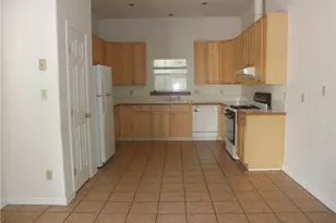 109 W 38th St, Austin, TX 78705 - Photo 3