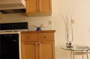 109 W 38th St, Austin, TX 78705 - Photo 7