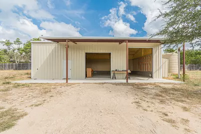 15 Tall Oaks Trail, Austin, TX 78737 - Photo 3