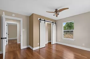 15 Tall Oaks Trail, Austin, TX 78737 - Photo 23