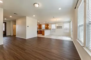 13709 Vigilance St, Manor, TX 78653 - Photo 5