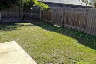 1804 Garden St, Austin, TX 78702 - Photo 5