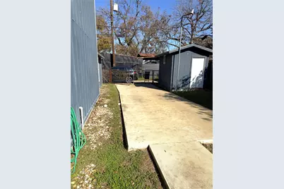 1804 Garden Street #B, Austin, TX 78702 - Photo 3