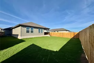 291 Texas Agate Dr, Kyle, TX 78640 - Photo 5