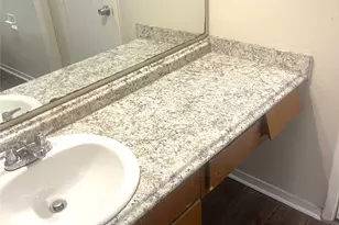 2005 West Loop, Austin, TX 78758 - Photo 7
