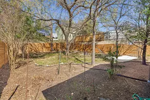 5002 Ledesma Rd, Austin, TX 78721 - Photo 25