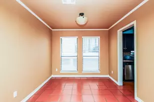 1404 Norwalk Ln, Austin, TX 78703 - Photo 7