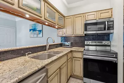 802 S 1st Street #202, Austin, TX 78704 - Photo 9