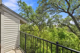 802 S 1st St, Austin, TX 78704 - Photo 13