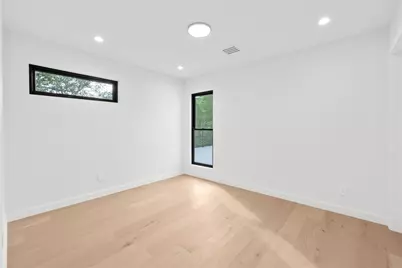 620 Bermuda Street, Lakeway, TX 78734 - Photo 23