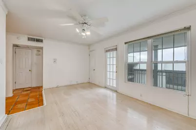 910 Duncan Lane #50, Austin, TX 78705 - Photo 15