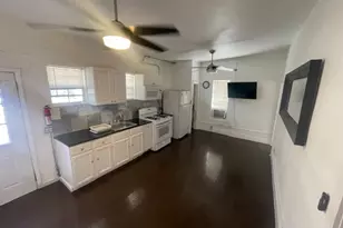 1105 E 6th St, Austin, TX 78702 - Photo 9