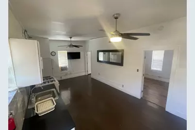 1105 E 6th Street #B, Austin, TX 78702 - Photo 3