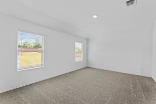 663 Ebbsfleet Dr, Uhland, TX 78640 - Photo 21