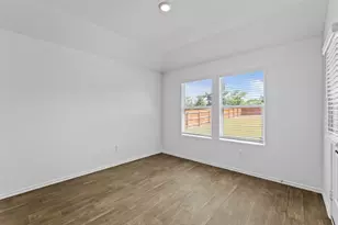 663 Ebbsfleet Dr, Uhland, TX 78640 - Photo 19