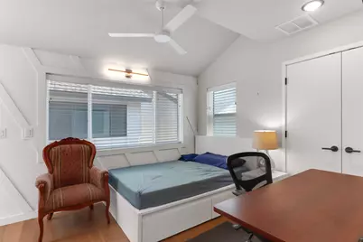 913 Duncan Lane #101, Austin, TX 78705 - Photo 7