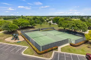 2306 Hayfield Square, Pflugerville, TX 78660 - Photo 35