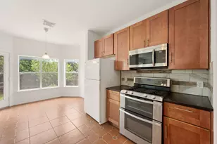2306 Hayfield Square, Pflugerville, TX 78660 - Photo 15