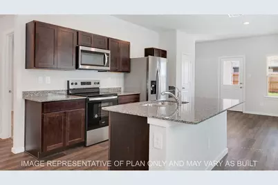 318 Randall Place, Rockdale, TX 76567 - Photo 3