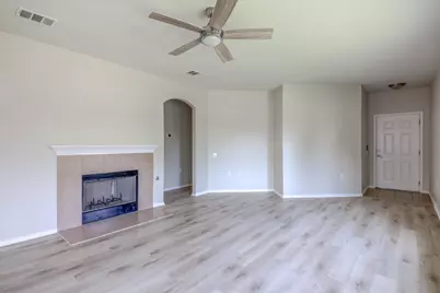 10913 Long Summer Drive, Austin, TX 78754 - Photo 3