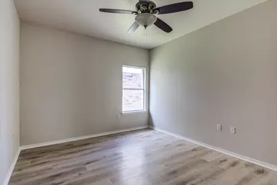 10913 Long Summer Drive, Austin, TX 78754 - Photo 15