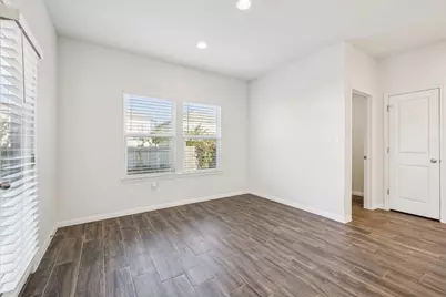 10712 Blacket Drive, Austin, TX 78747 - Photo 9